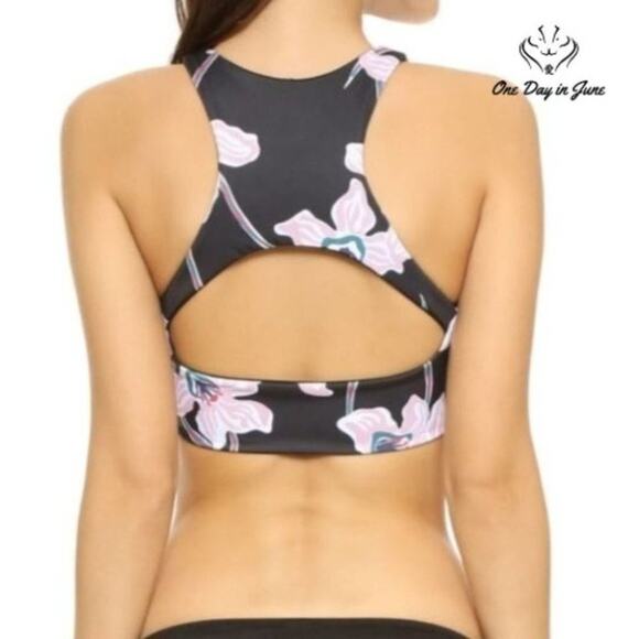 Tavik Faye Sport Swim Top Size XS - Picture 2 of 4